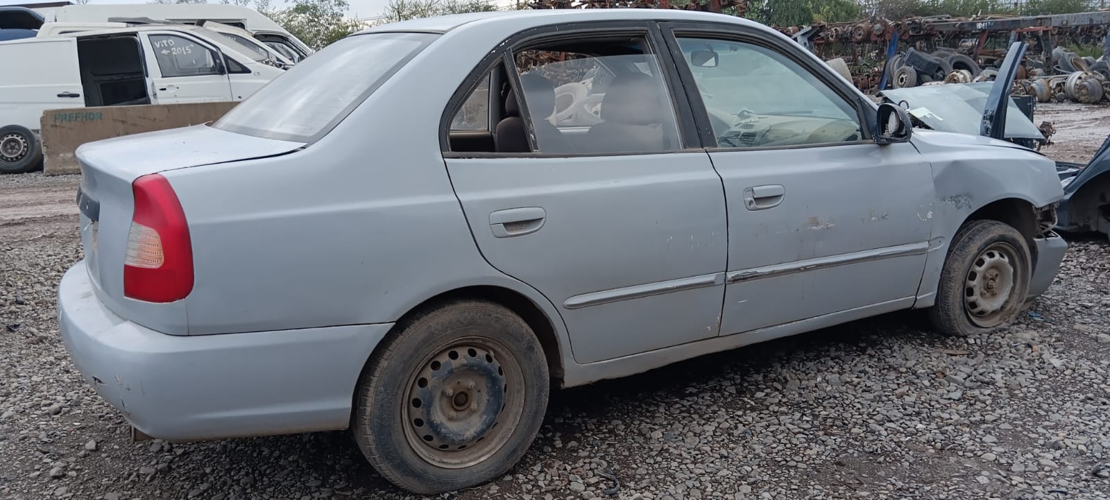  Hyundai ACCENT 2000    EN DESARME